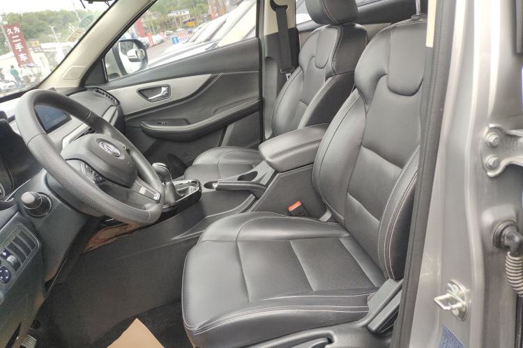 Used Dongfeng Fengon S560 2018 1.8L Manual Urban Model 7 Seats Left Front Seat