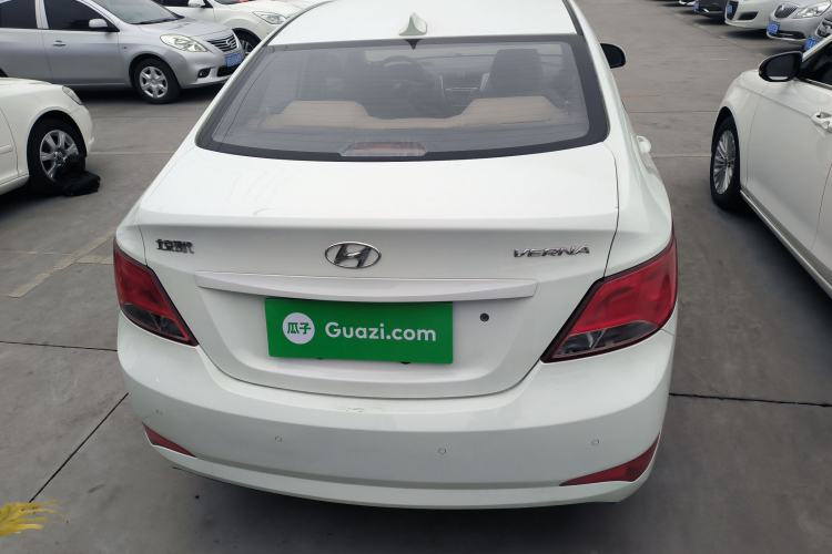 Used Hyundai Verna (older generation) 2016 1.4L Manual Smart GLS Trim