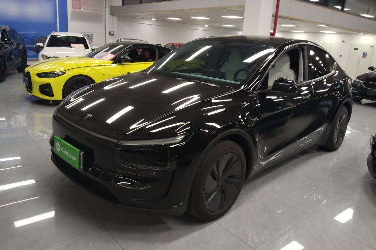 Used Tesla Model Y 2025 Rear-Wheel Drive First Edition