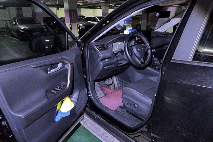 Used Toyota Wildlander 2024 Dual-Motor 2.5L E-CVT All-Wheel Drive Luxury PLUS Edition