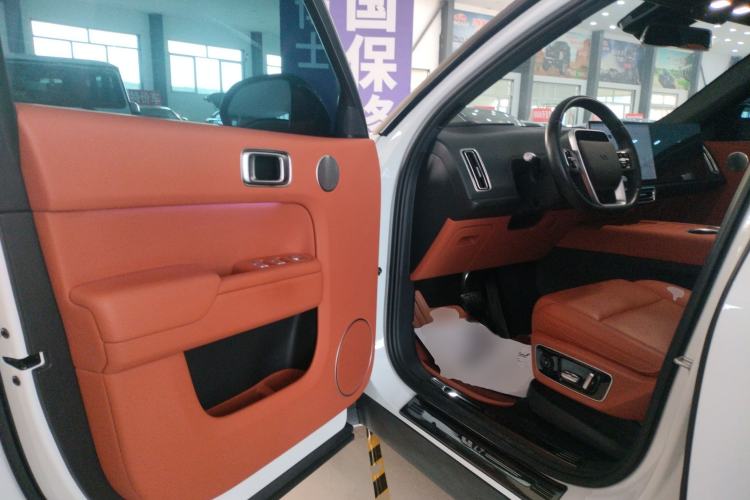 Used Li Auto L7 2023 Pro Model
