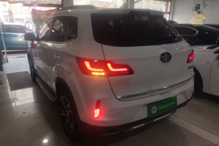 Used Bestune X40 2019 1.6L Automatic Luxury Edition China VI
