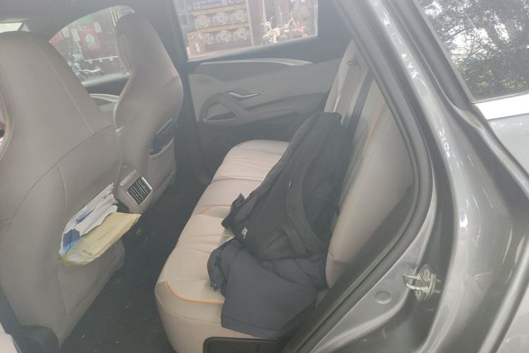 Used BYD Song Pro New Energy 2023 Champion Edition DM-i 71KM Navigation Model
