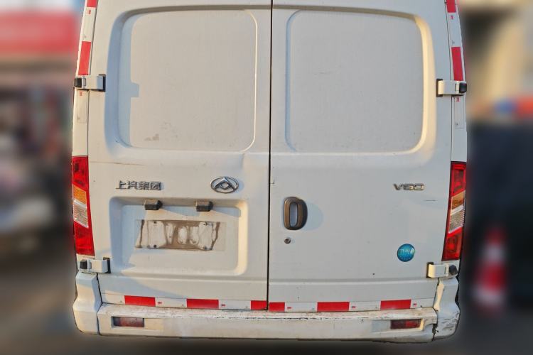 Used SAIC MAXUS Xintu V80 2021 2.0T Manual Classic City Delivery King Short Wheelbase Mid-Roof Design 3 Seats