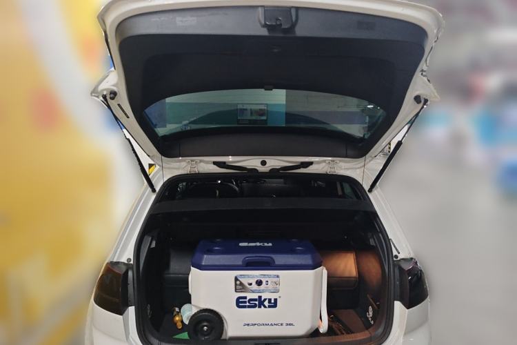 Used Volkswagen Golf 2015 2.0 TSI R Trunk