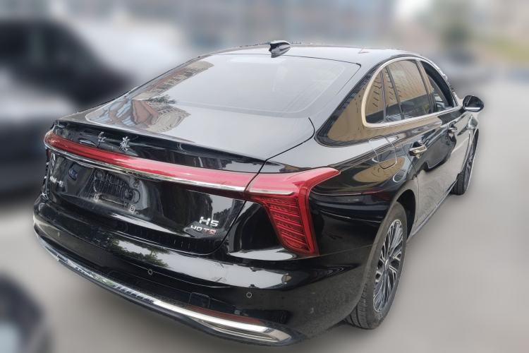 Used Hongqi H5 2025 2.0T Automatic Flag Edition – 500 000 Units Commemorative Version
