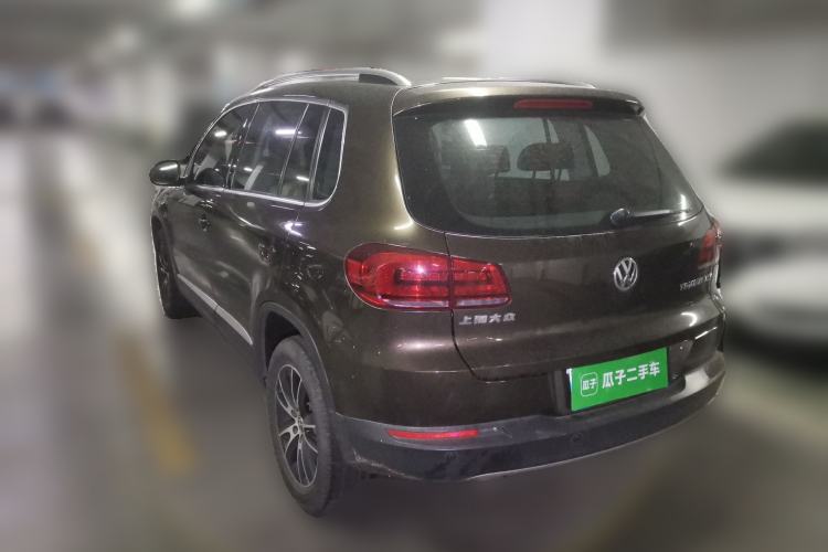 Used Volkswagen Tiguan 2015 1.8TSI Automatic Two-Wheel Drive Luxury Model Rear Left 45 Deg