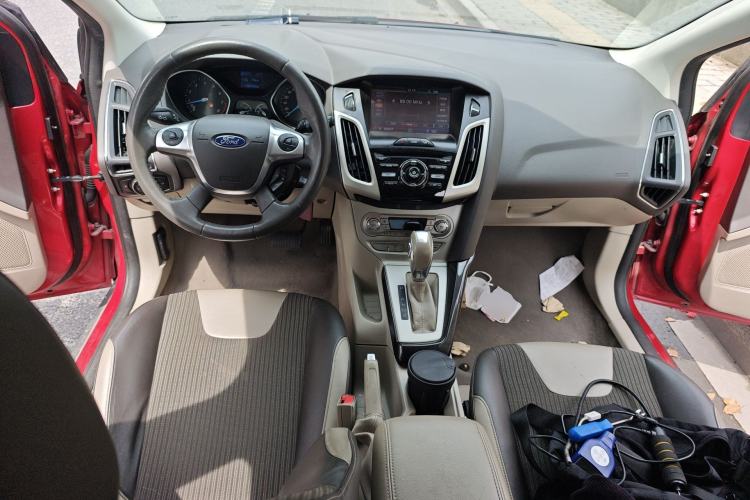 Used Ford Focus 2012 Hatchback 1.6L Automatic Fashion Edition