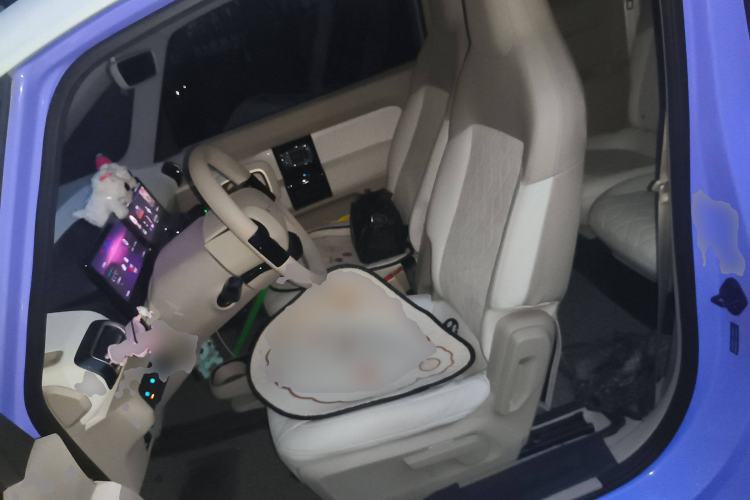 Used Baojun KiWi EV 2023 DJI Edition Lithium Iron Phosphate