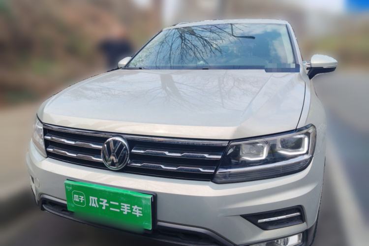 Used Volkswagen Tiguan L 2017 330TSI Automatic Two-Wheel Drive Luxury Edition