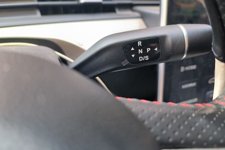 Used NETA V 2021 Long-Range Entertainment Edition Upgrade Model