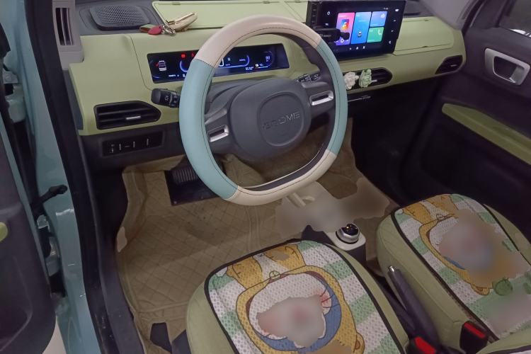 Used Geely Galaxy Panda 2023 Panda Mini 200km Endurance Bear
