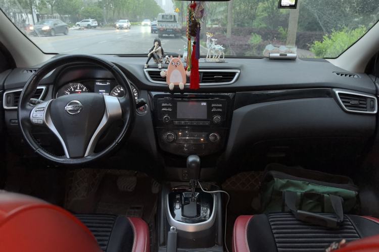 Used Nissan Qashqai 2016 2.0L CVT Luxury Edition
