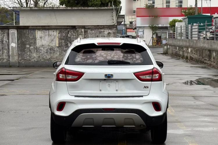 Used Geely Auto Vision X3 2017 1.5L Automatic Luxury Model Exterior 4