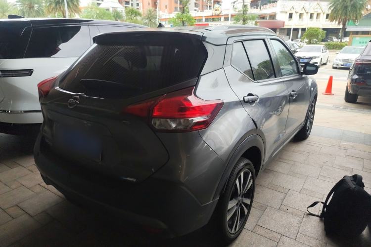 Used Nissan Kicks 2019 1.5L CVT Cool Enjoy Edition Rear Right 45 Deg