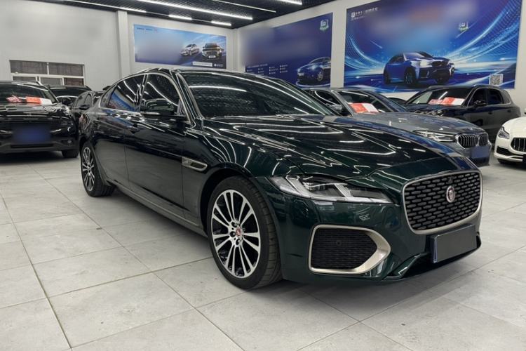 Used Jaguar XFL 2024 2.0T P250 Two-Wheel Drive Prestige Luxury Edition Exterior 4