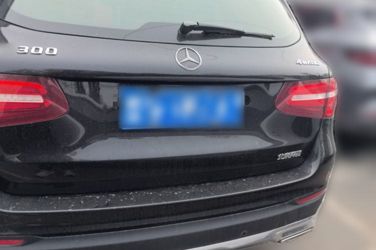 Used Mercedes-Benz GLC 2016 GLC 300 4MATIC Dynamic Model