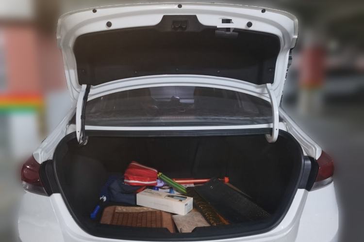 Used Hyundai Elantra (6th Generation / Lingdong) 2016 1.6L Automatic ZhiXuan – Elite Version Trunk