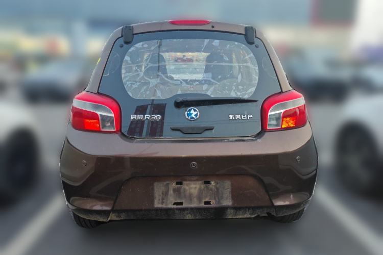 Used Venucia R30 2014 1.2L Manual Luxury Edition Rear