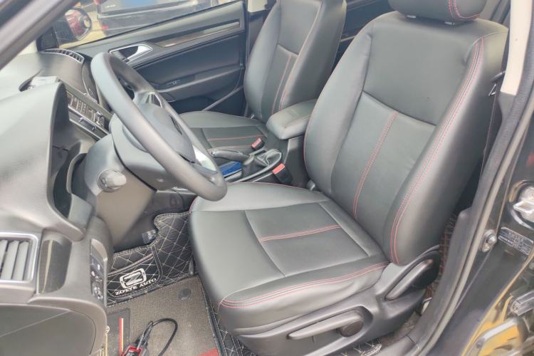 Used Zotye Z360 2017 1.5L Manual Luxury Model
