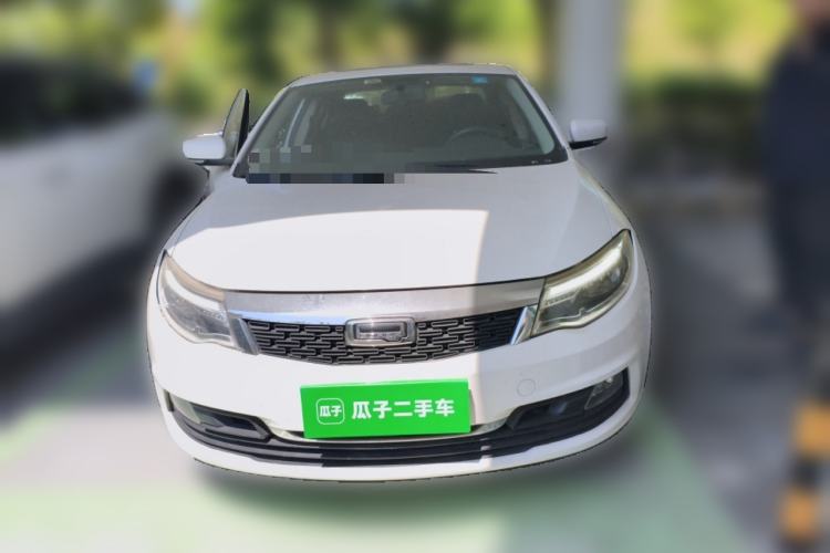 Used Qoros 3 2016 Sedan 1.6L Automatic Zhiyue Model
