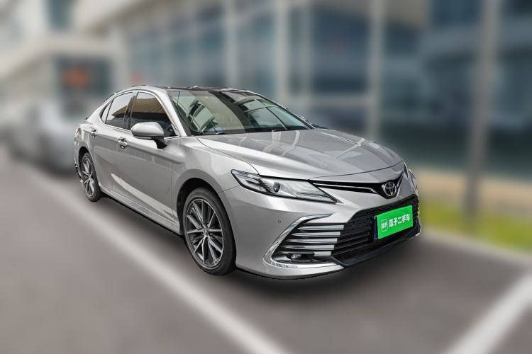 Used Toyota Camry 2021 2.5G Luxury Edition
