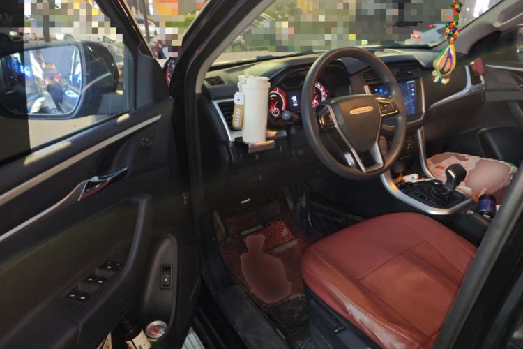 Used SAIC MAXUS T70 2021 2.0T Diesel Automatic 4x4 Advanced Version with Long Bed and High Ground Clearance Driver Seat