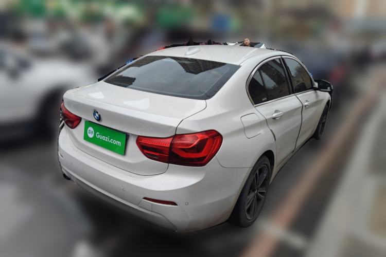 Used BMW 1 Series 2019 118i Fashion Model Rear Right 45 Deg