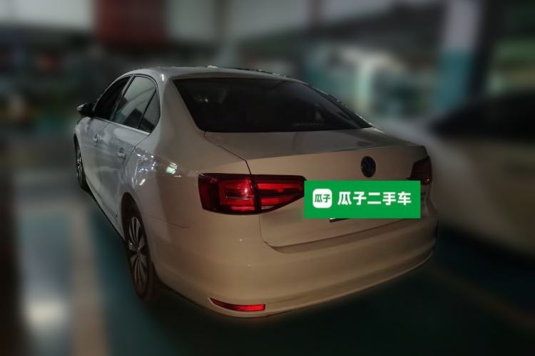 Used Volkswagen Sagitar 2017 230TSI Automatic Comfort Version