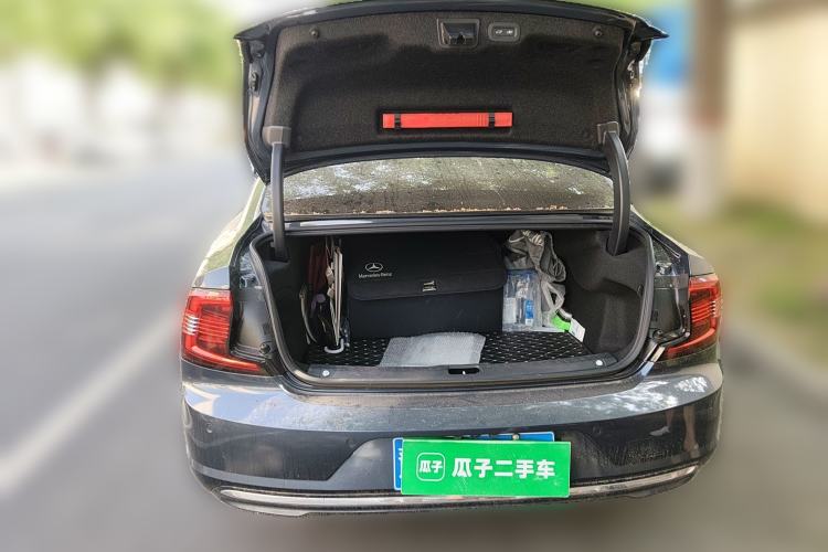 Used Volvo S90 2024 B5 Zhiyuan Luxury Edition
