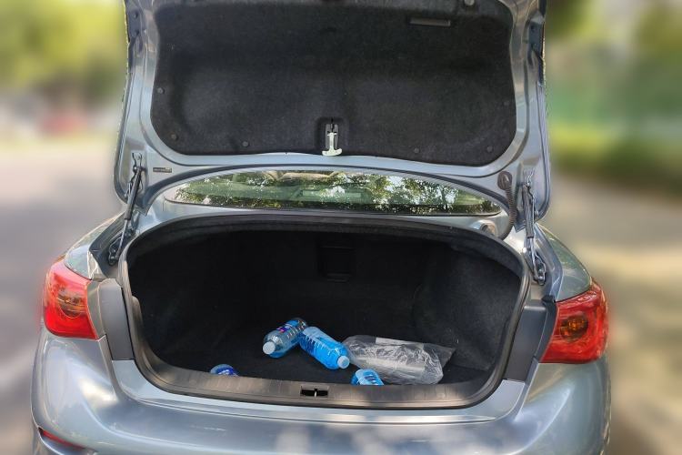 Used Infiniti Q50 2014 3.7L Luxury Sport Edition Trunk