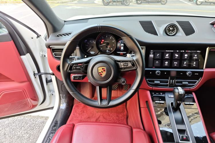 Used Porsche Macan 2023 Macan T 2.0T Steering Wheel