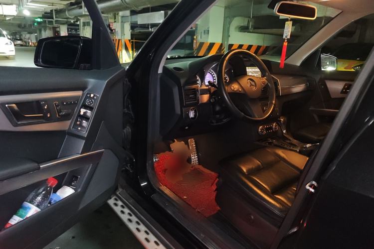 Used Mercedes-Benz GLK-Class 2012 GLK 300 4MATIC Luxury Model