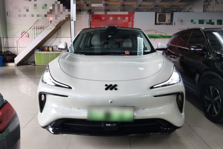 Used IM LS6 2023 Max Standard Edition Front