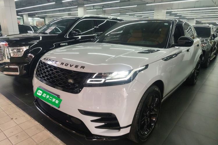 Used Land Rover Range Velar 2023 250 PS Ebony Black Limited Edition