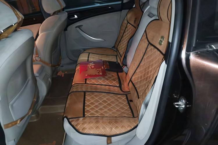 Used Citroen C5 2013 2.0L Manual Comfort Version Left Rear Seat