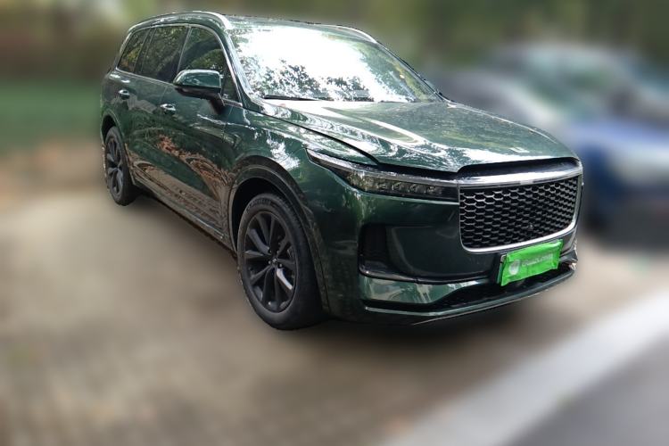 Used Li Auto ONE 2021 Extended-Range 6-Seater Version Front Right 45 Deg