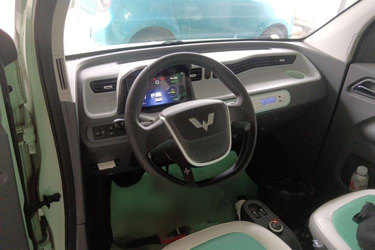 Used Wuling Hongguang MINIEV 2021 Macaron Premium Model – Lithium-NMC