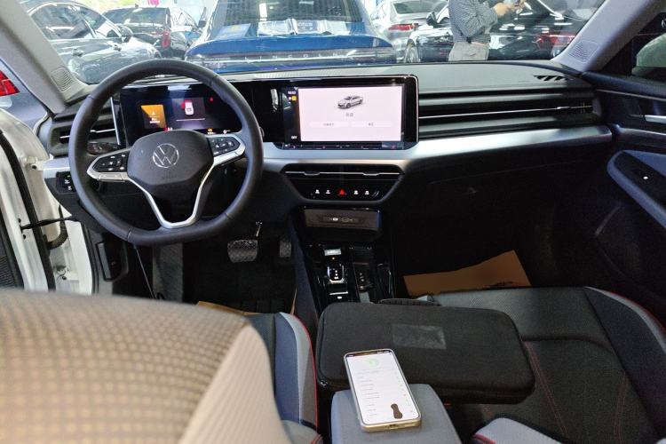 Used Volkswagen Lamando 2025 Lavida L 280TSI DSG Spicy Edition Center Console