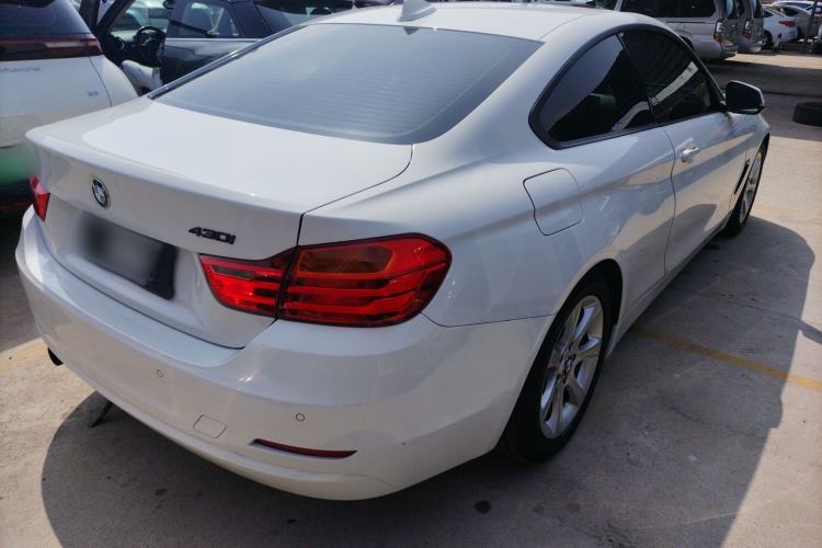 Used BMW 4 Series 2014 420i Fashion Model
