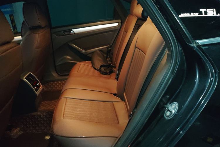 Used Volkswagen Passat 2011 2.0 TSI DSG Ultimate Edition
