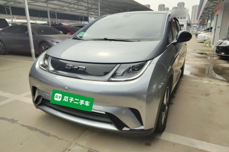 Used BYD Dolphin 2023 420 km Fashion Edition