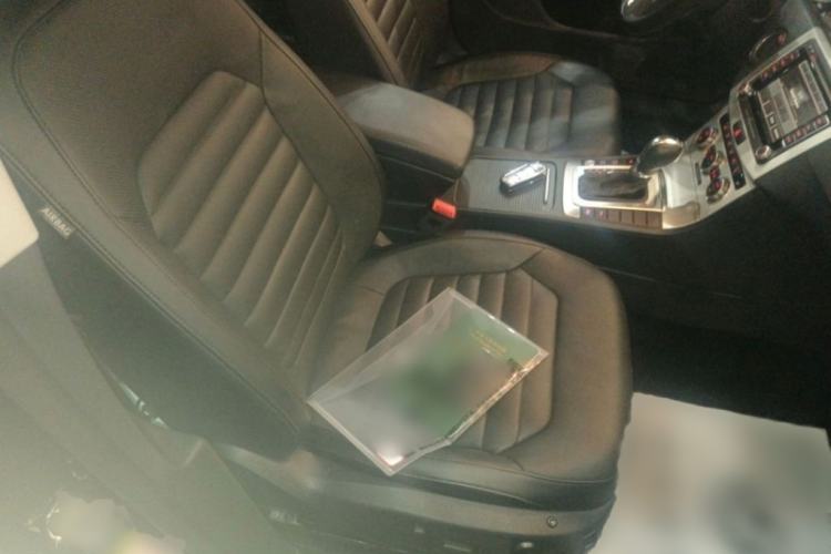 Used Volkswagen Magotan (Import) 2012 Travel Edition 2.0 TSI Luxury Version
