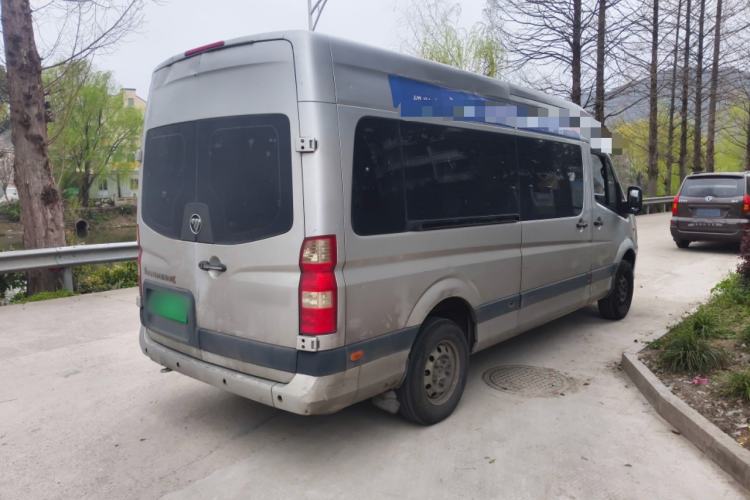 Used Foton Toano 2019 2.5T E Long Wheelbase 7-Seater 4J25TC3
