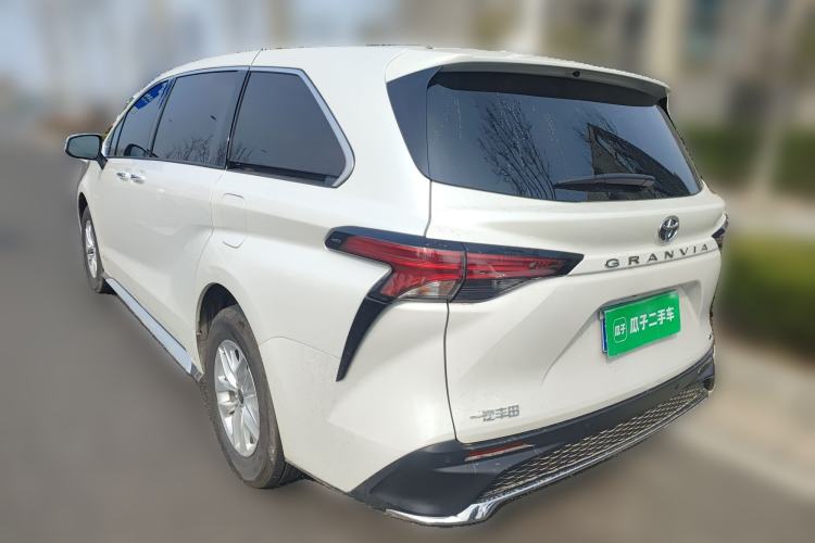 Used Toyota Granvia 2024 2.5L Hybrid Comfort Edition