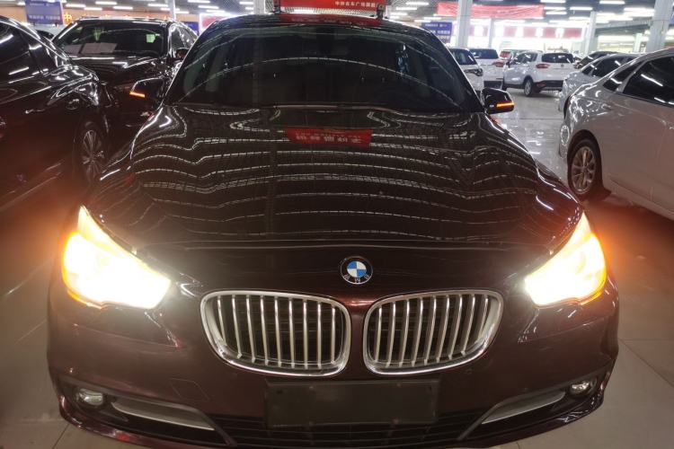 Used BMW 5 Series GT 2015 535i Leading Model
