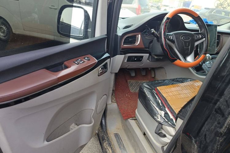 Used JAC Refine M5 2021 2.0T Diesel Manual Transmission China VI Standard