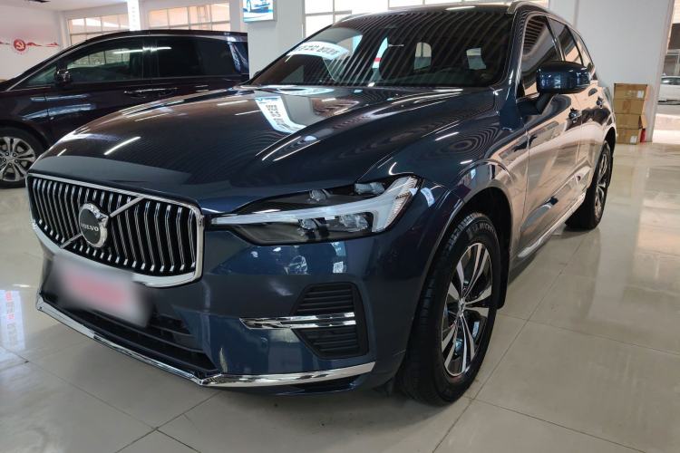 Used Volvo XC60 2023 B5 4x4 Smart Luxury Edition