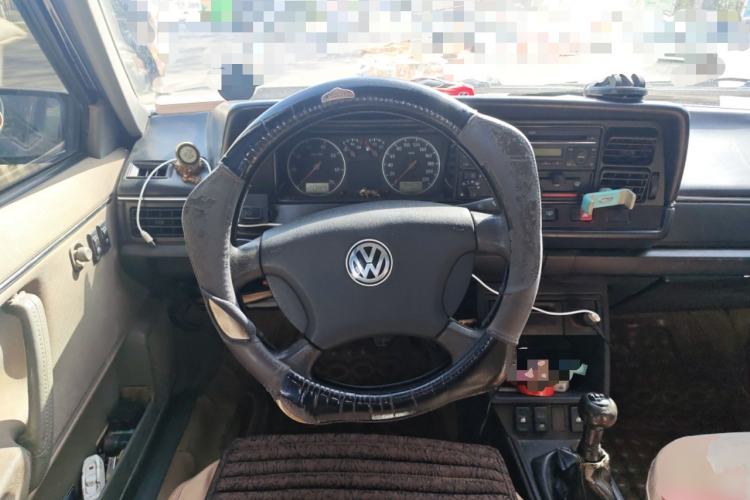Used Volkswagen Santana Classic 2007 1.8L Jingchang Model Steering Wheel