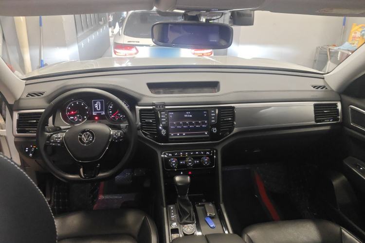 Used Volkswagen Teramont 2017 380TSI Four-Wheel Drive Luxury Edition Center Console